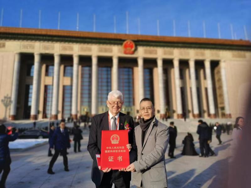 https://news.tongji.dkspub.com/__local/E/AC/68/22420869B81D95719260BB7EC42_6F029615_CE84.jpg